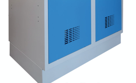 Sockel C 330 W - 2