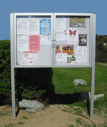 Infovitrine XML40-12, doppelflügelig, einseitig einsehbar - 1