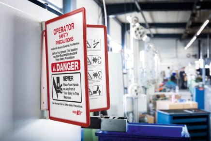 Sichttafelsystem VARIO MAGNET WALL 5 - 6