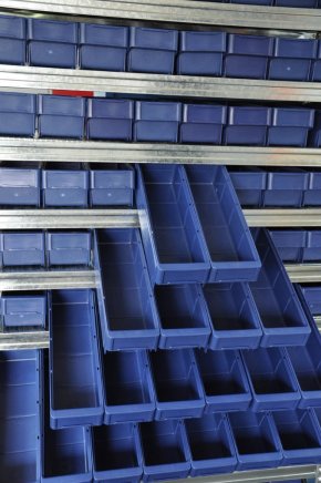 Regal mit Stapelbehälter 100 x 115 x 400 mm - 88 St. - 3