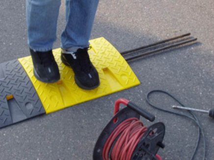 Stahlstrebe für Fahrbahnschweller 30 km/h - 6