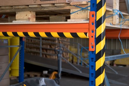 Eckschutzprofil 63 x 63 mm - 1