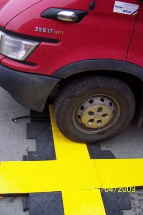 Kabelbrücke mit Deckel 270K, 271KB - Kreuz, Farbe schwarz/gelb - 3